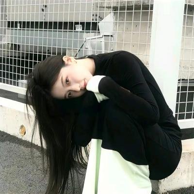 一个男人和一个女人封面